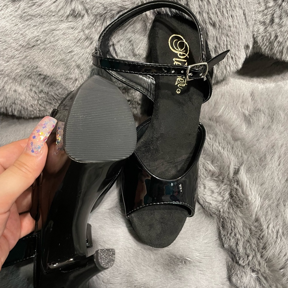 Platform heels
